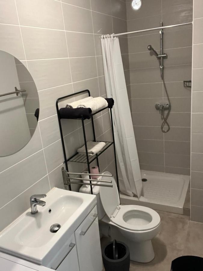 Studio Tout Equipe A La Nuitee Ou Plus,Proche Aeroport Bastia Лучиана Екстериор снимка